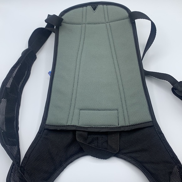 Camelbak HydroBak Low Profile Ergonomic Hydration Back Pack - Picture 4 of 4